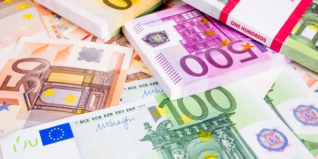 EURUSD Waspada Koreksi Turun 