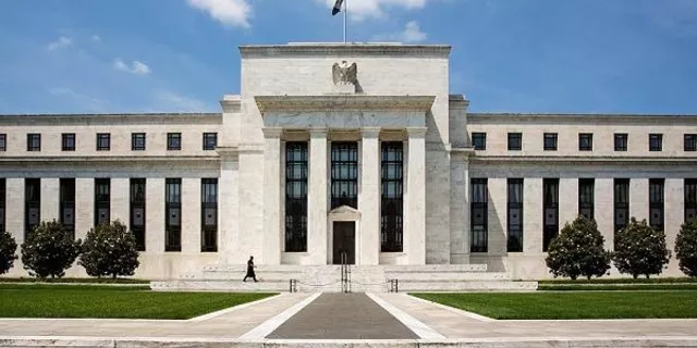 Perdamaian Dunia dan Kebijakan The Fed