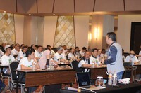 Sharing trading forex and gold di Bandung, Indonesia